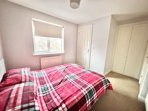 Photo 13- click for photo gallery